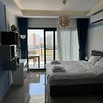 شقة Schoenes Mit Luxus-design Auf Nordzypern, In Caesar Marcellus 52 Trikomo