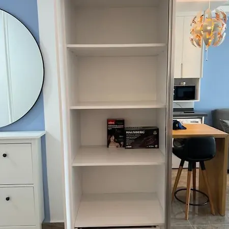 Schoenes Mit Luxus-design Auf Nordzypern, In Caesar Marcellus 52