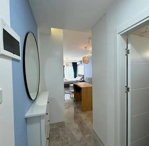 Schoenes Mit Luxus-design Auf Nordzypern, In Caesar Marcellus 52 アパート *